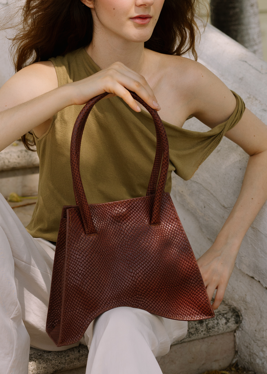 The Minué Bag Caoba