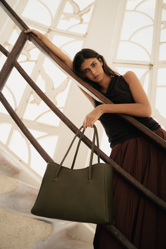 The Tempo Tote Cypress